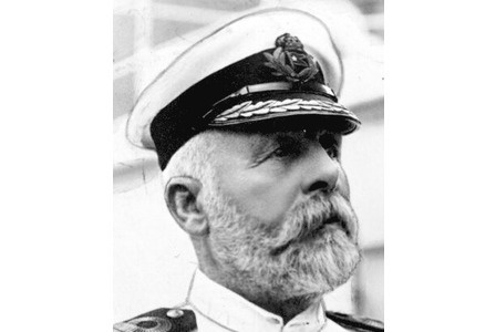 Kapitán Titanicu Edward J.