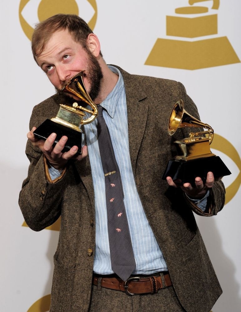 Justin Vernon zo zoskupenia