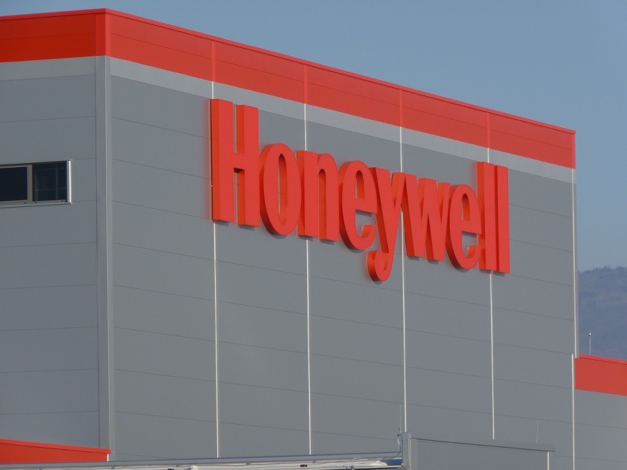 Ľudí do Honeywell láka