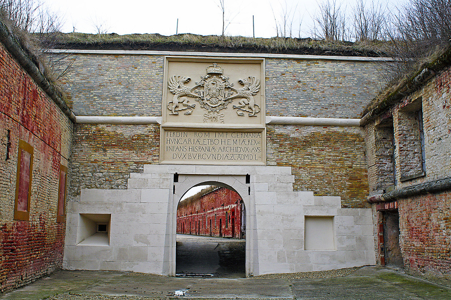 Ferdinandova brána Starej pevnosti