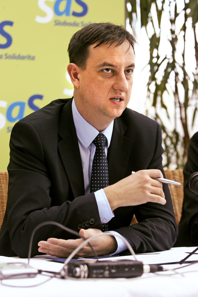 Minister kultúry D. Krajc
