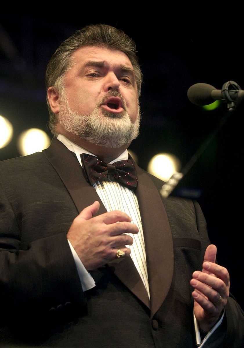 Operný spevák Peter Dvorský