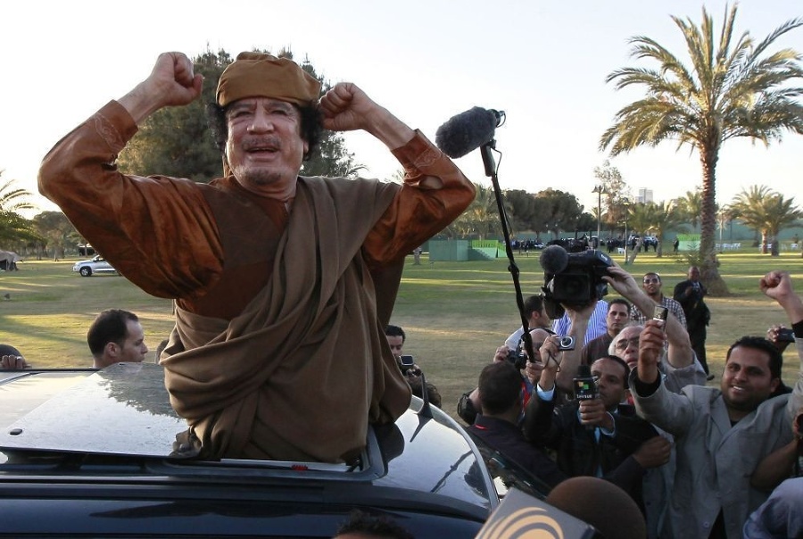 Muammar Kaddáfí pristúpil na