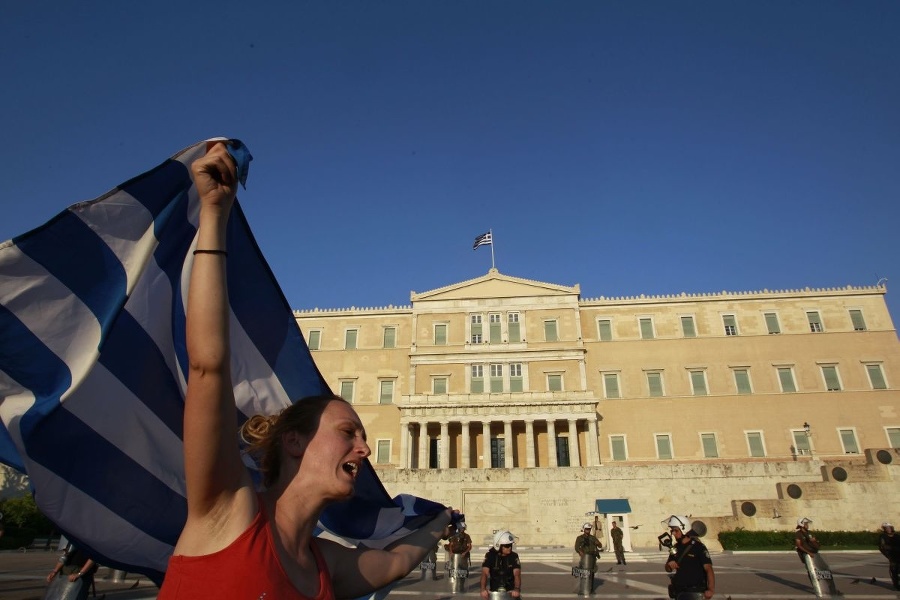 Gréci čakajú na pomoc