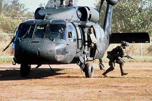 Helikoptéru MH-60 Black Hawk