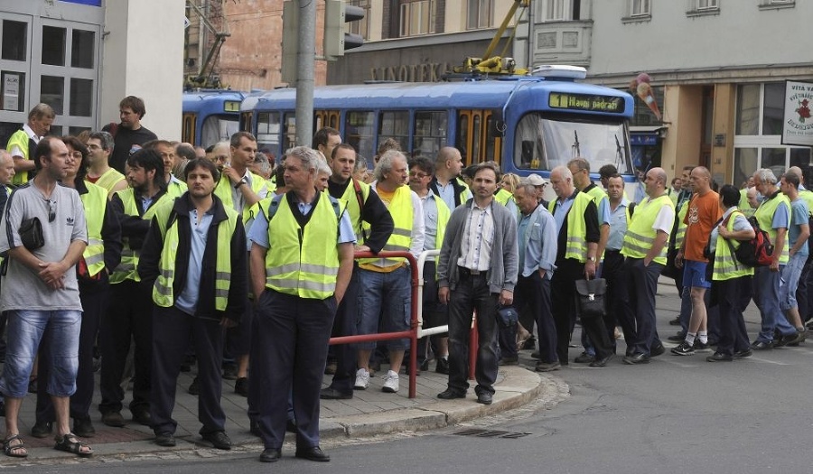 Českí dopravcovia chystajú megaštrajk.
