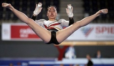 Nemecká gymnastka Kim Bui