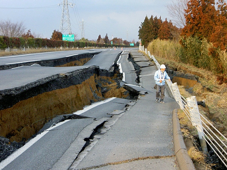 Zemetrasenie spôsobilo obrovské škody.