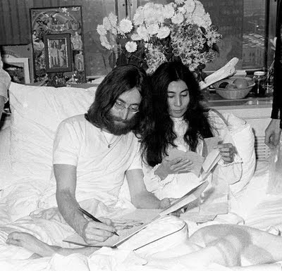 John a Yoko v