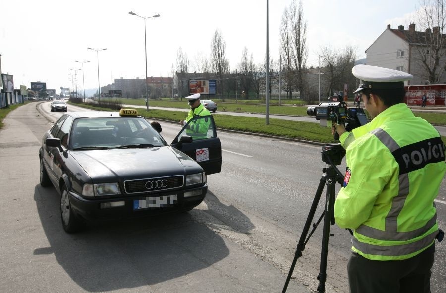 Policajti sa podľa ich