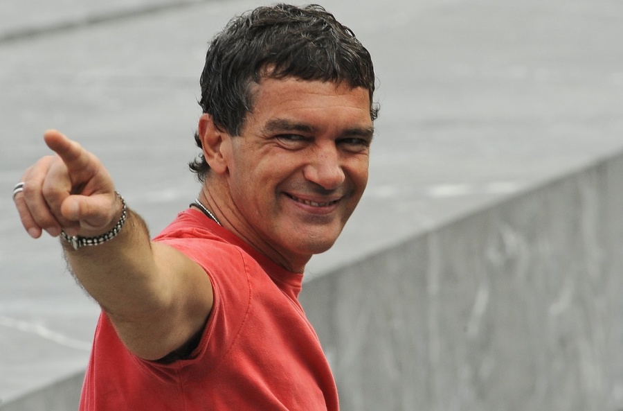 Next photo of Antonio Banderas