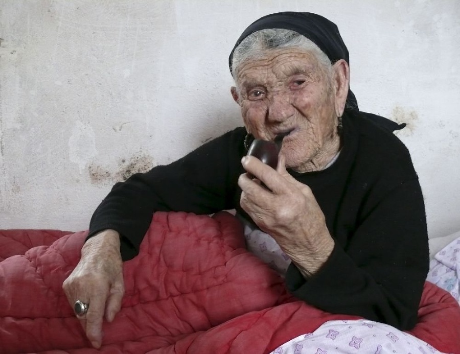 Albánska babička penziu minie