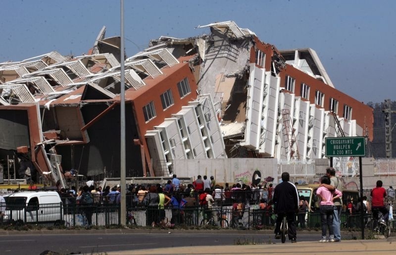 Čile zasiahlo silné zemetrasenie.