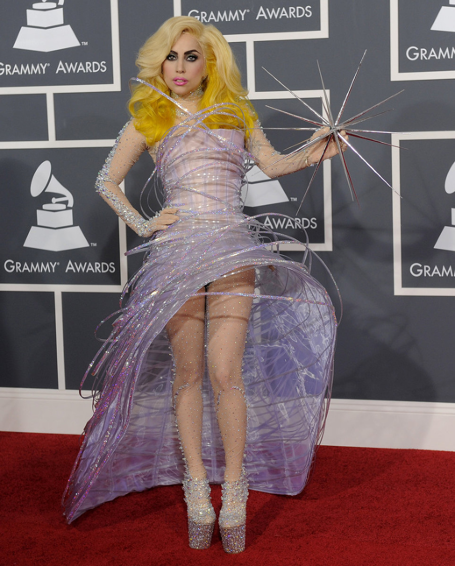 Lady Gaga počas Grammy