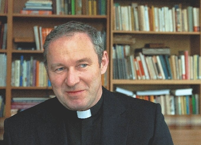 Trnavský arcibiskup Róbert Bezák
