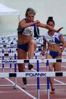 Miriam Bobková (vľavo) nezačala