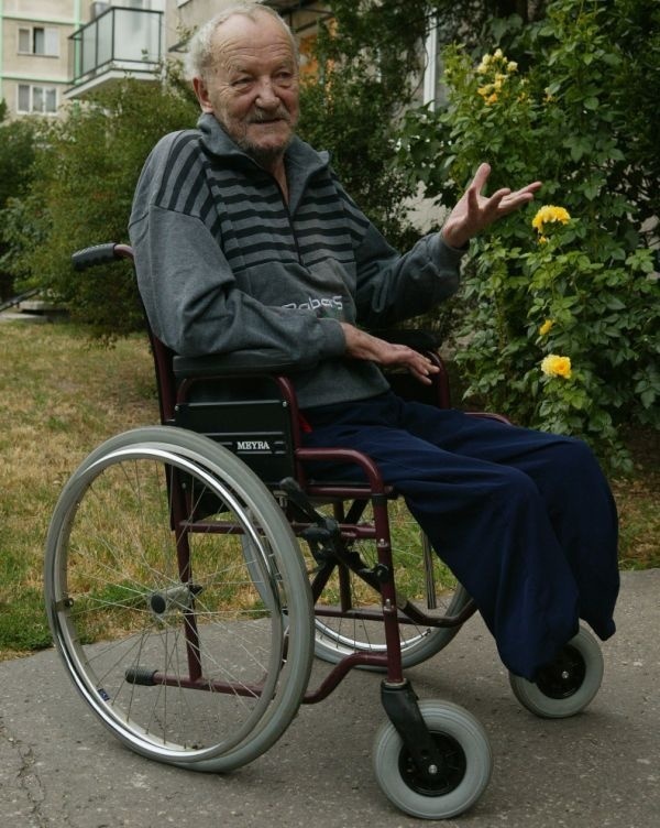 Operetný spevák Jozef Kuchár zomrel sám a opustený.
