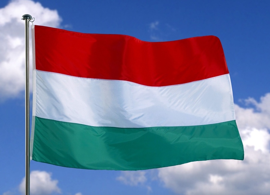 Správna vlajka Maďarska