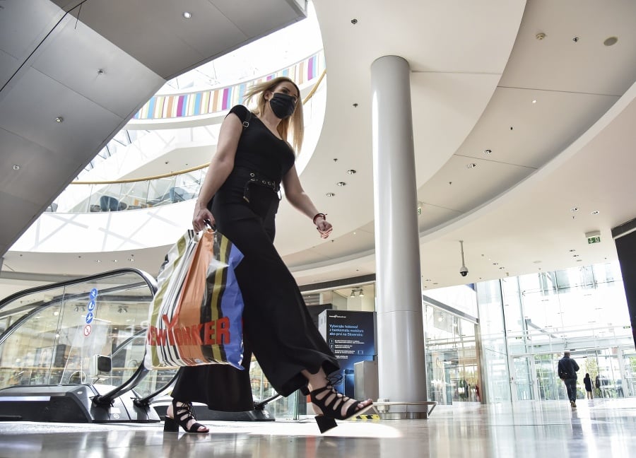 Obchodné centrum Eurovea počas