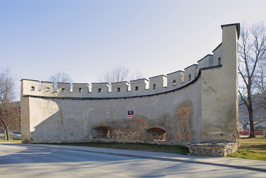 Barbakan stredovekých mestských hradieb