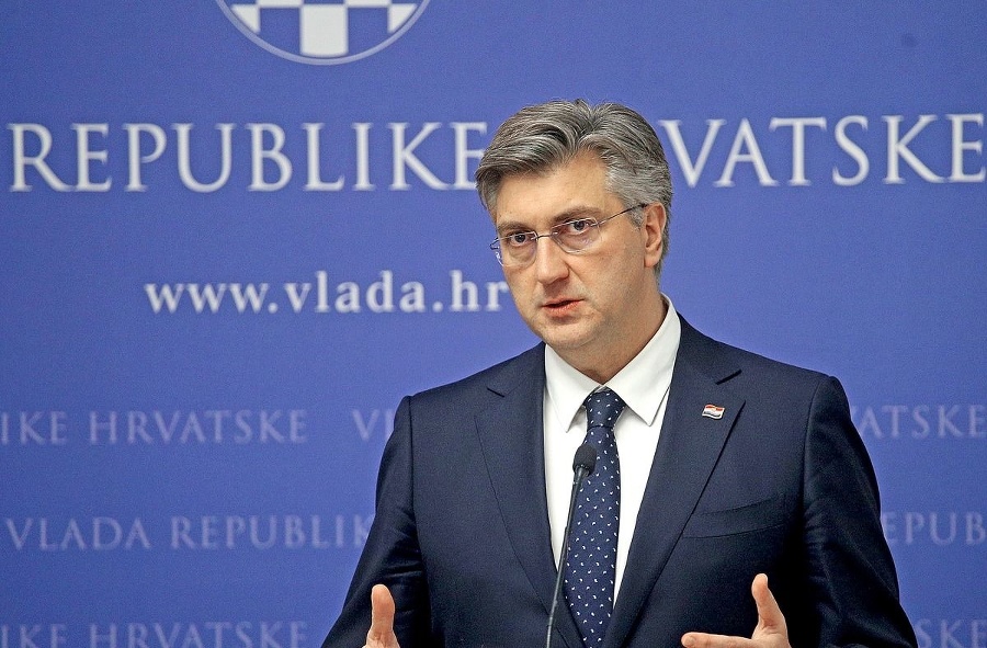 Premiér Andrej Plenković rokuje