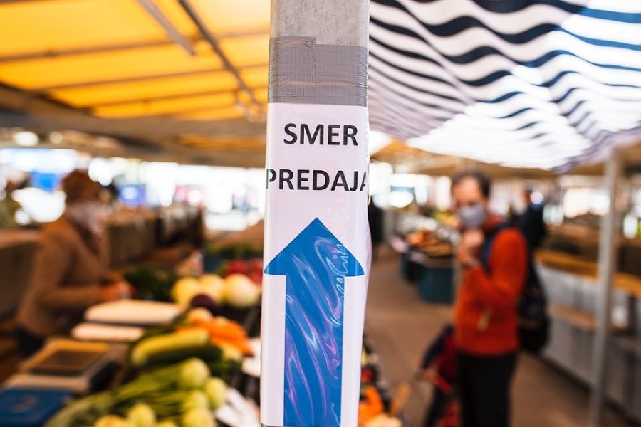Trh na Žilinskej ulici v Bratislave.