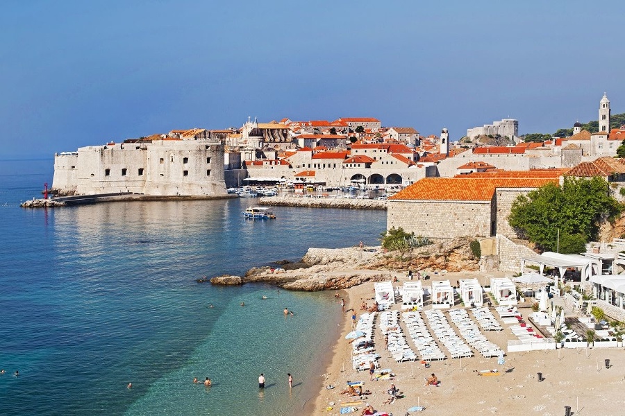 Idylické chorvátske pláže lákajú