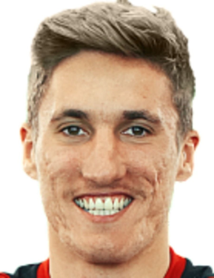 Joel Pereira (23) obranca