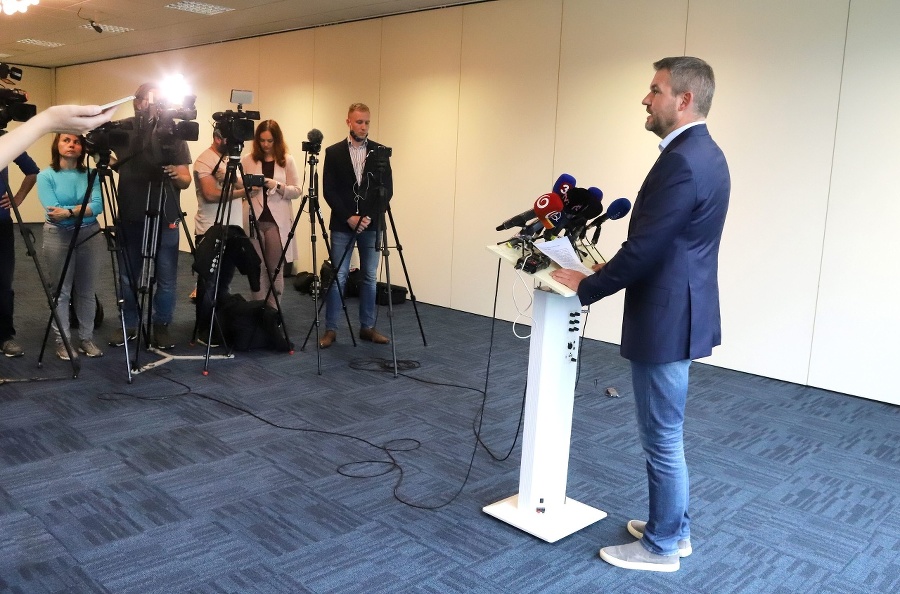 Peter Pellegrini ohlásil odchod zo strany Smer-SD.