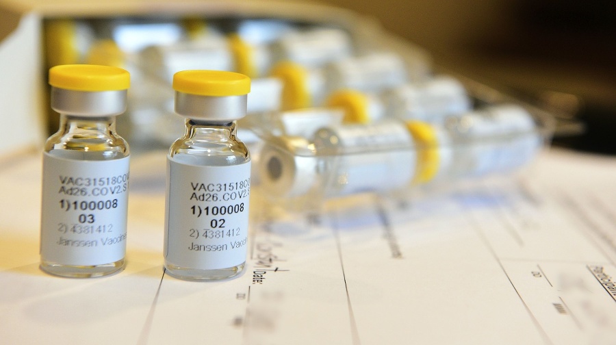 Vakcína proti koronavírusu spoločnosti