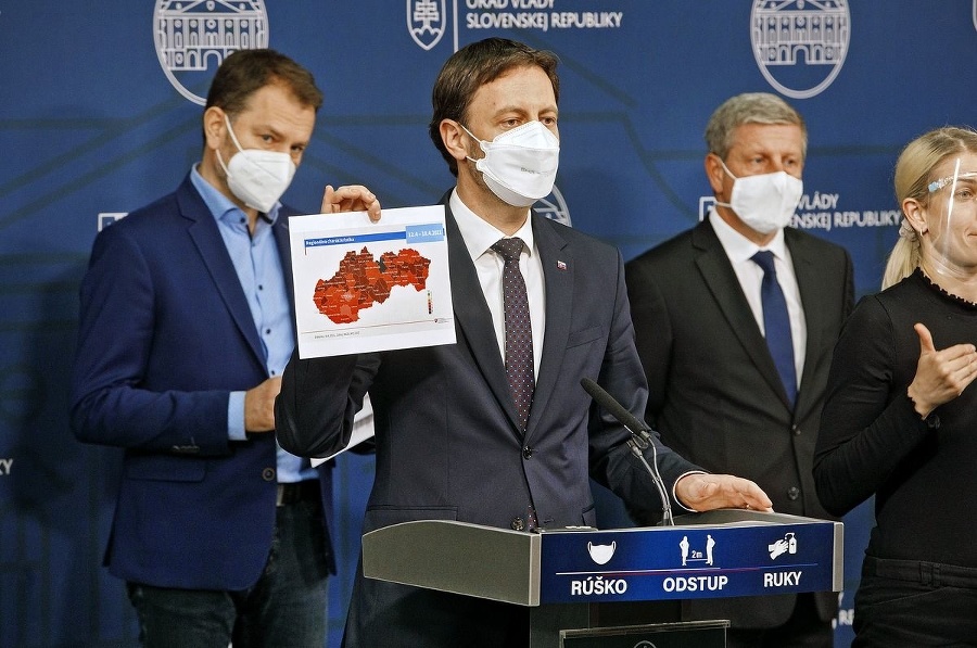 Na Slovensku už od budúceho týždňa nebude žiaden okres v čiernej farbe.