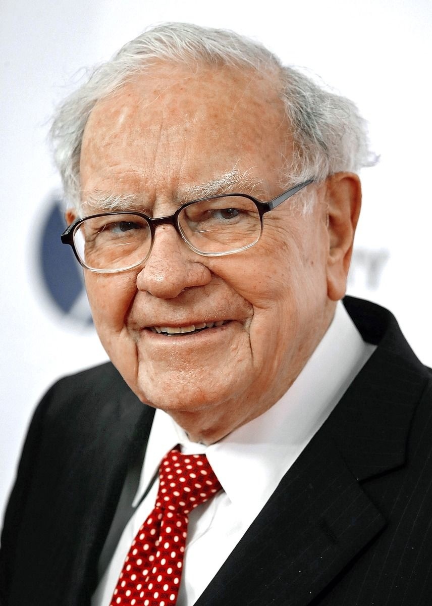 Warren Buffett (90)