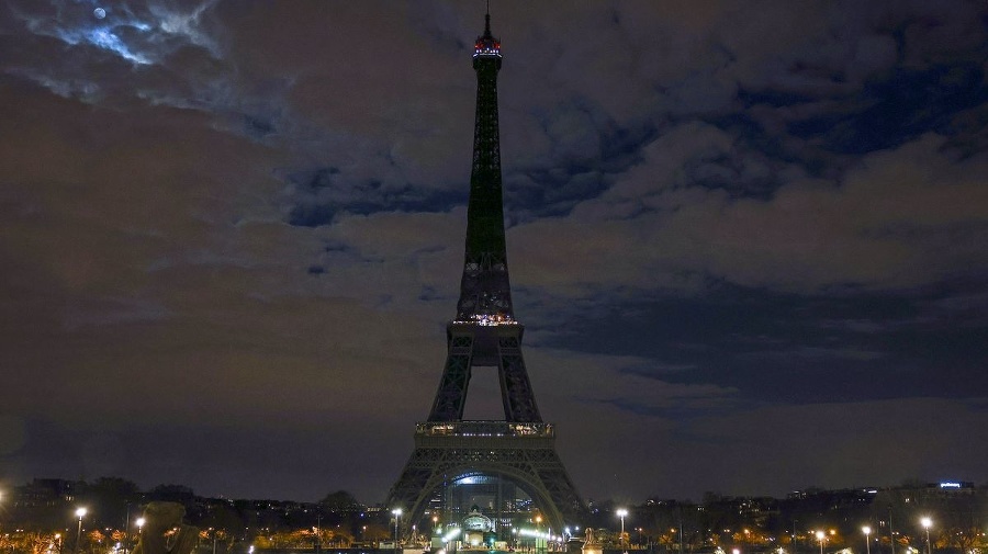 Dominanta Paríža splynula s