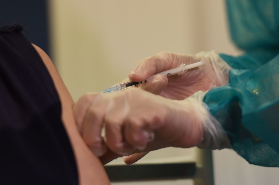 Očkovanie vakcínou proti ochoreniu