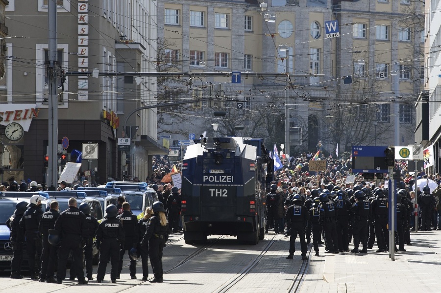 Zasahovať musela polícia. 