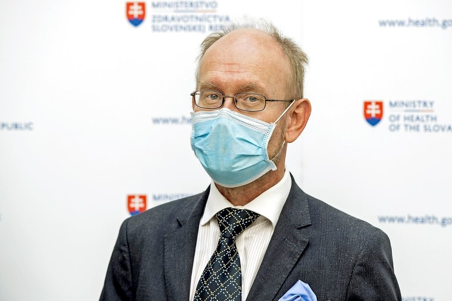 Infektológ Pavol Jarčuška o