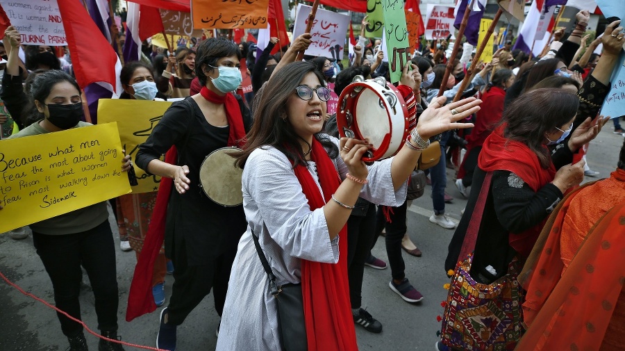 Pakistan: Aktivistky protestujú pri