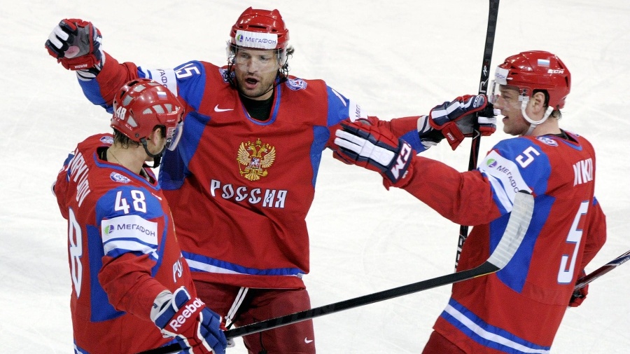 Ruský hokejista Iľja Nikulin