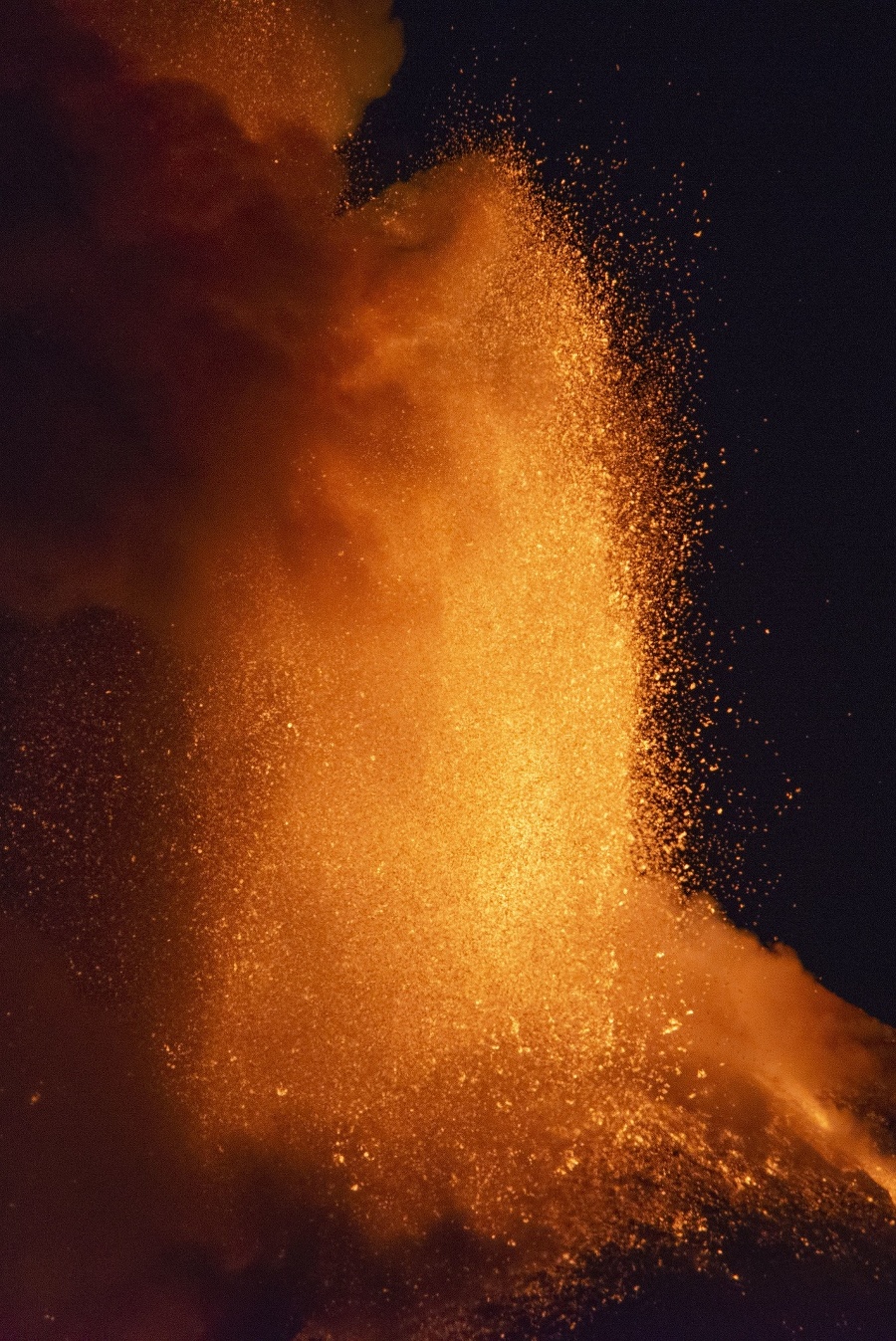Erupcia sopky Etna 18. februára 2021.