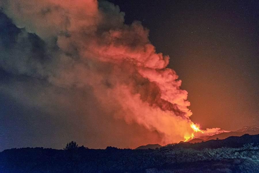 Erupcia sopky Etna 18.