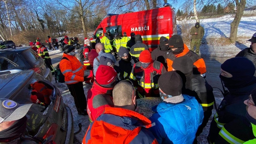 Nezvestného muža hľadali od