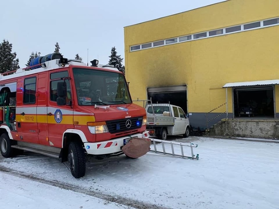 Hasiči zasahovali pri požiari