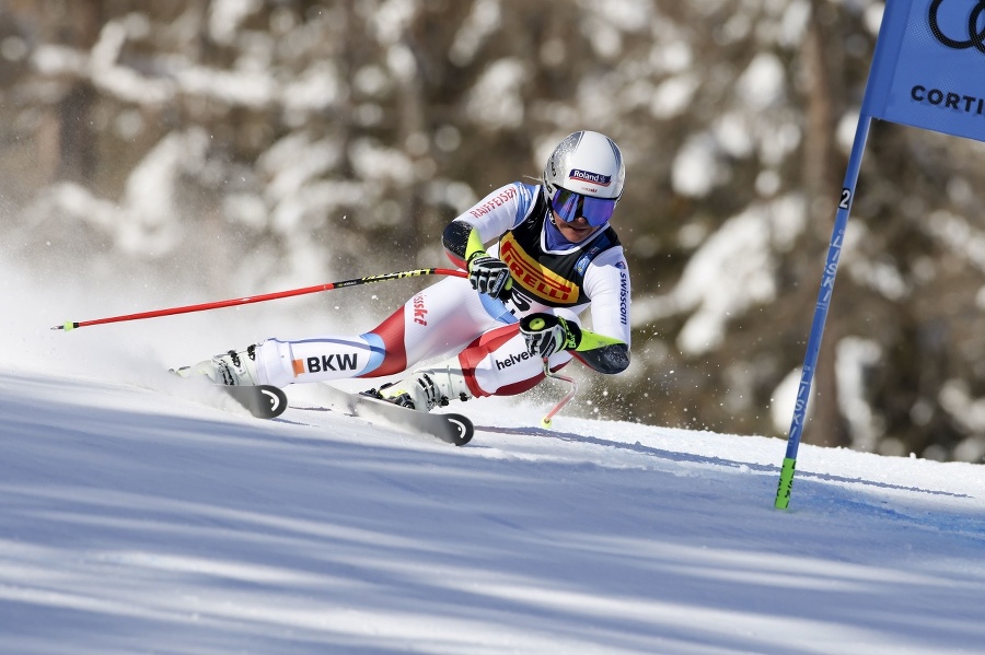 Švajčiarska lyžiarka Corinne Suterová