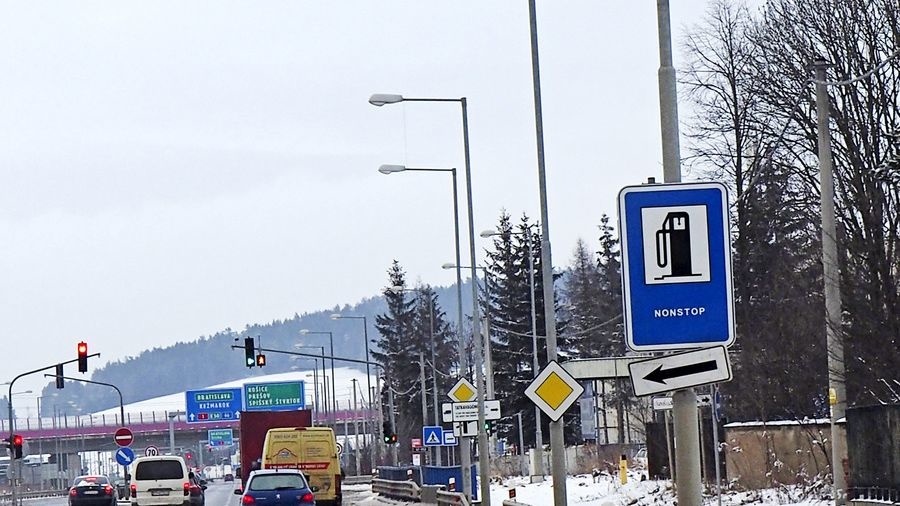 Bocian sa podľa ochranára