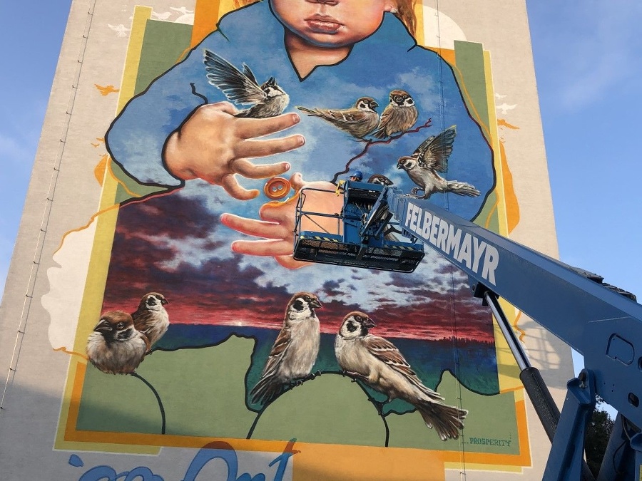Autor sa rozhodol maľbu prerobiť.