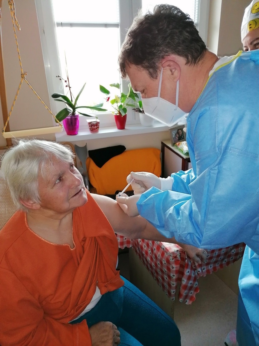Očkovanie v Domove dôchodcov