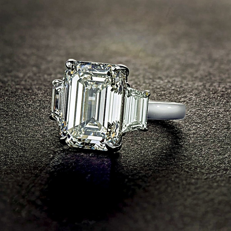 Cena za 13-karátový diamant