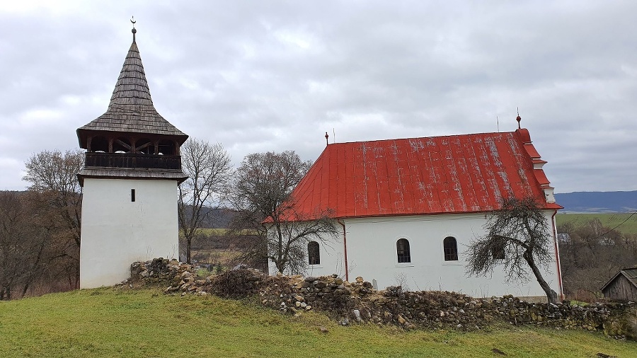 Zvonica a evanjelický kostol