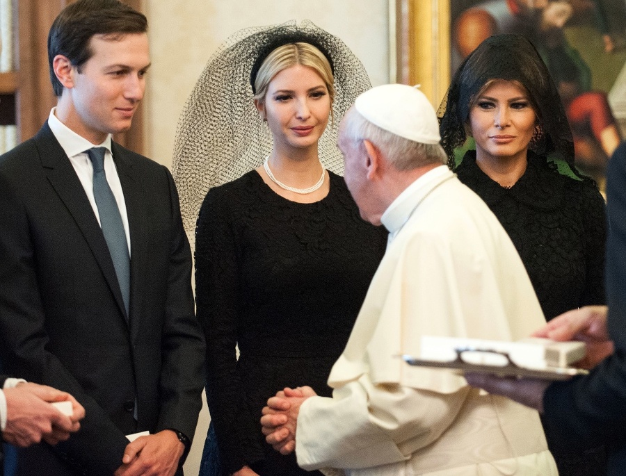 Trump priviezol do Vatikánu