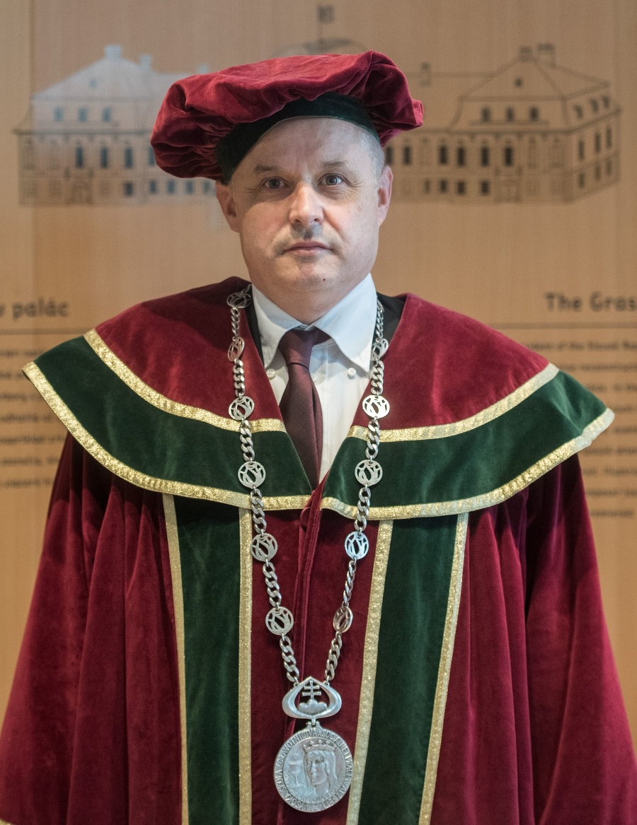 Prezidentka vymenovala rektora Vysokej
